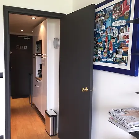 Regina * ביאריץ